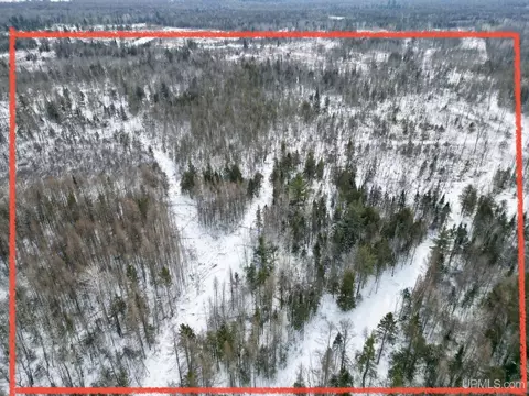 tbd 8th, Bark River, MI 49807