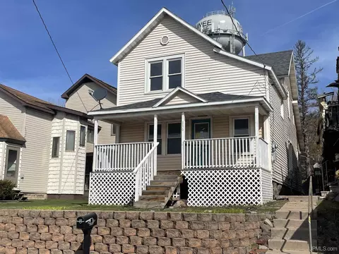 116 Rock, Negaunee, MI 49866