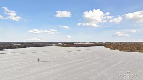 3000 S Orr, Hemlock, MI 48626 photo 6