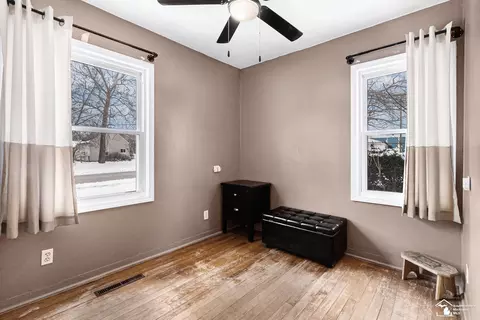101 Bartlett, Clinton, MI 49236 photo 13