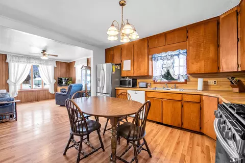1612 Ann, Carleton, MI 48117 photo 8