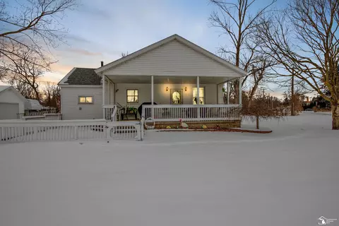 1612 Ann, Carleton, MI 48117