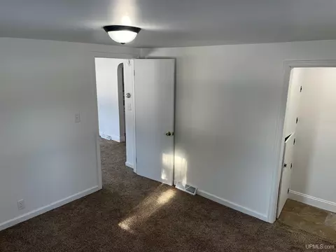 2880 18th, Escanaba, MI 49829 photo 27