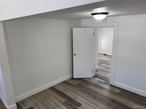 2880 18th, Escanaba, MI 49829 photo 12