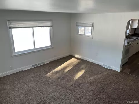 2880 18th, Escanaba, MI 49829 photo 24