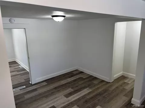2880 18th, Escanaba, MI 49829 photo 11