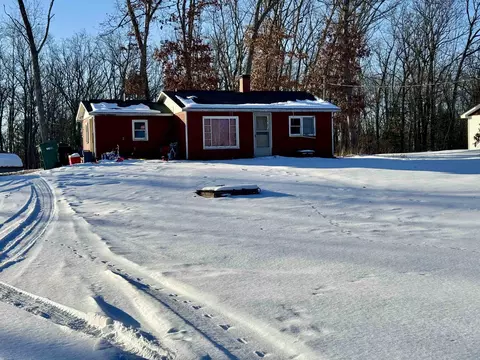 Exterior - 4121 Janet, Harrison, MI 48625 photo 6 of 6