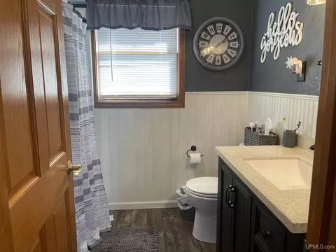 1202 Hancock, Wakefield, MI 49968 photo 16