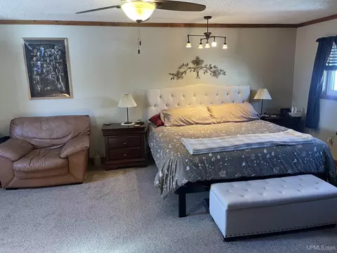 1202 Hancock, Wakefield, MI 49968 photo 14