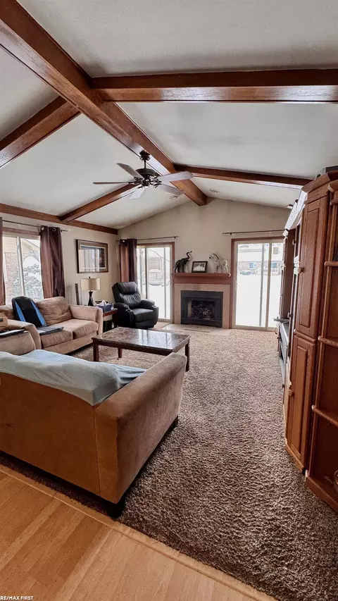 48740 Windmill #33, Macomb, MI 48044 photo 2