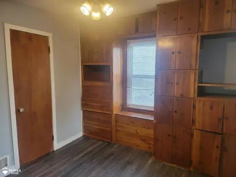 Other - 936 Johnson, Flint, MI 48532 photo 3 of 8