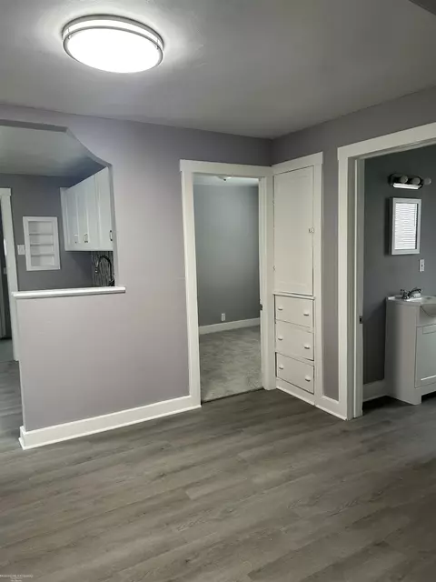 Entry Way - 24852 Lambrecht Ave, Eastpointe, MI 48021 photo 2 of 2