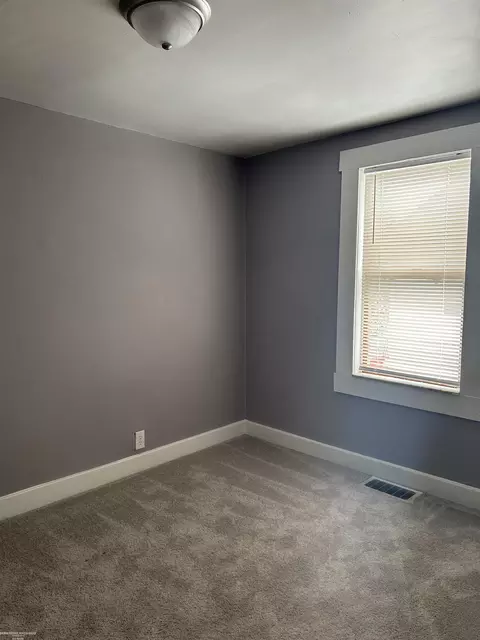 Bedroom - 24852 Lambrecht Ave, Eastpointe, MI 48021 photo 2 of 2