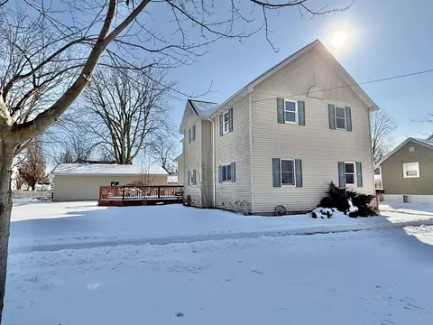 1203 S Warner Rd, Bay City, MI 48706