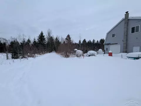 1709 Balsam, Posen, MI 49776