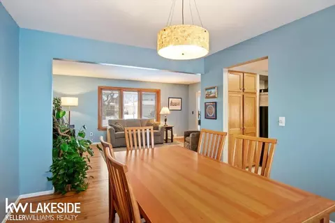 14111 Ivanhoe, Warren, MI 48088 photo 9