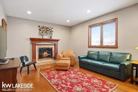 14111 Ivanhoe, Warren, MI 48088 photo 16