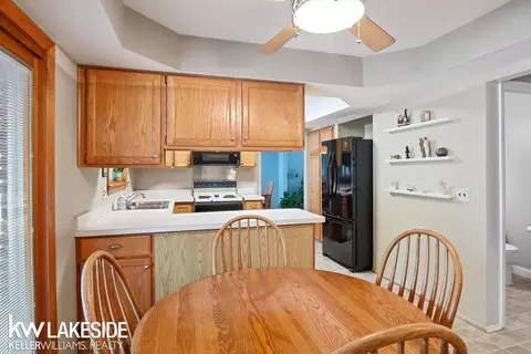 14111 Ivanhoe, Warren, MI 48088 photo 15
