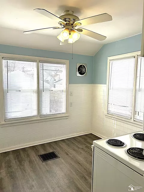 Kitchen - 643 Michigan, Monroe, MI 48162 photo 2 of 2