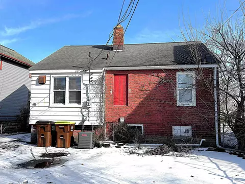 Exterior - 643 Michigan, Monroe, MI 48162 photo 4 of 4