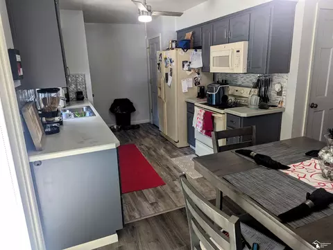 Kitchen - 918 Lavender, Monroe, MI 48162 photo 1 of 2