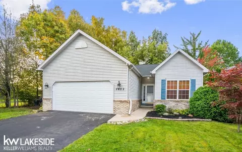 2622 Bonny Brk, Howell, MI 48843