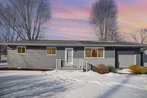 4230 Vera, Saginaw, MI 48603