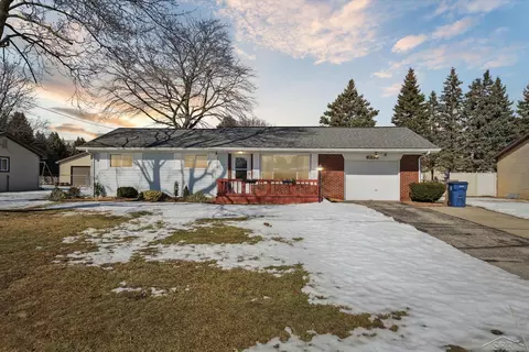 6310 Thistle, Saginaw, MI 48638