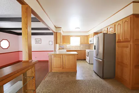 3072 Field, Clio, MI 48420 photo 8