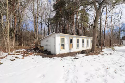 3072 Field, Clio, MI 48420 photo 28