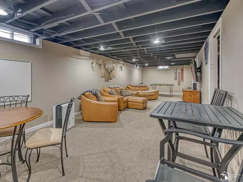 Living - 151 Crampton, Monroe, MI 48162 photo 2 of 3