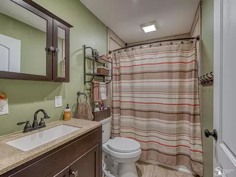 Bath - 151 Crampton, Monroe, MI 48162 photo 1 of 3
