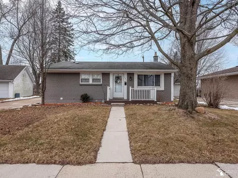 151 Crampton, Monroe, MI 48162