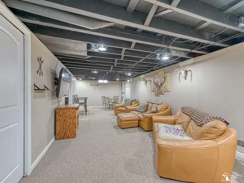 Living - 151 Crampton, Monroe, MI 48162 photo 3 of 3