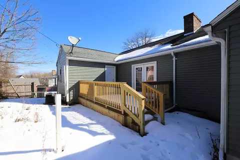 Exterior - 332 Westcombe, Flint, MI 48501 photo 6 of 7