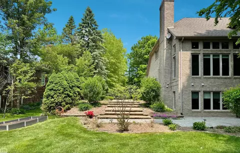 8932 Tournament, Washington, MI 48094 photo 7