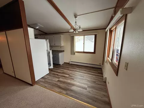 1303 Cedar, Hancock, MI 49930 photo 7