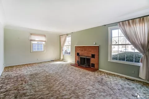304 Lavender, Monroe, MI 48162 photo 5