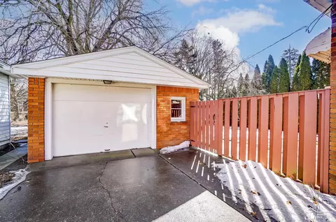 304 Lavender, Monroe, MI 48162 photo 42