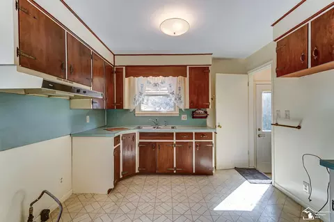 304 Lavender, Monroe, MI 48162 photo 14