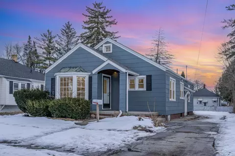 2542 N Bond, Saginaw, MI 48602