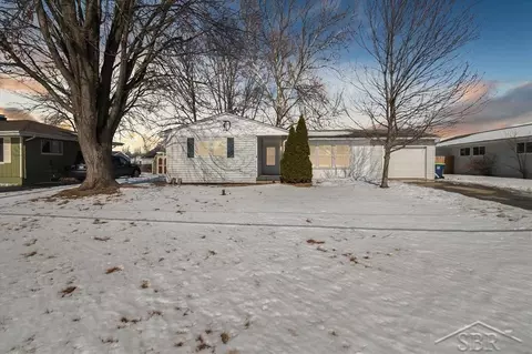 2340 Plainview, Saginaw, MI 48603