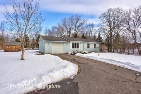 7262 Kochville, Freeland, MI 48623