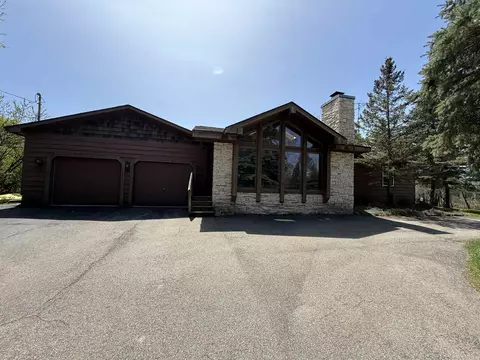 5235 Lahring, Linden, MI 48451