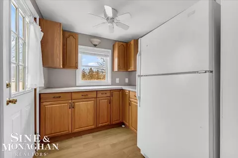 Kitchen - 22670 W Main, Armada, MI 48005 photo 2 of 2