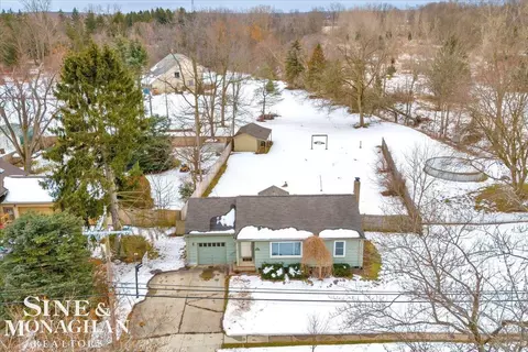 View/Area - 22670 W Main, Armada, MI 48005 photo 1 of 5
