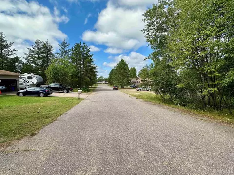 9 Southwoods, Ishpeming, MI 49849 photo 5