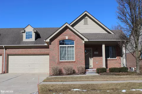 22557 Cass Riv, Macomb, MI 48042