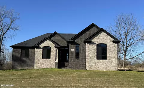 72023 Van Dyke, Bruce Township, MI 48065
