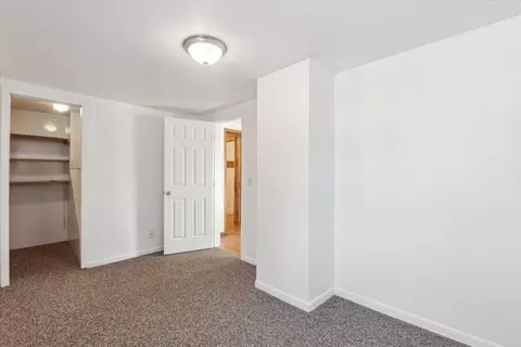 Bedroom - 471 Walnut, Mount Morris, MI 48458 photo 1 of 5
